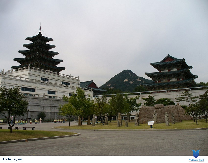 Kiến Trúc Mở Tại Bảo Tàng Dân Gian Quốc Gia Hàn Quốc Hình ảnh 1