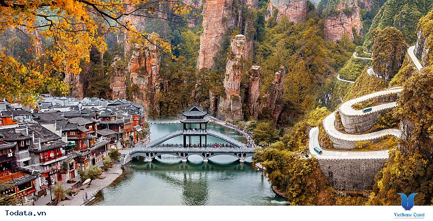 Lầu Phong Thủy Hồng Kiều, Cái Hồn Của Phượng Hoàng Cổ Trấn Hình ảnh 3