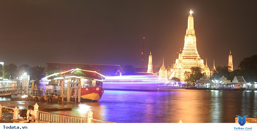 Lung linh huyền ảo với khi đêm đến ở Sông Chao Phraya Thái Lan Hình ảnh 4 Lung linh huyền ảo với khi đêm đến ở Sông Chao Phraya Thái Lan Hình ảnh 4