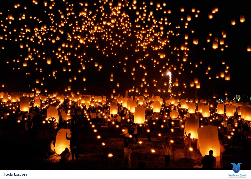 Ngắm đèn trời trong lễ hội Loy Krathong tại Chiang Mai Hình ảnh 21 Ngắm đèn trời trong lễ hội Loy Krathong tại Chiang Mai Hình ảnh 21