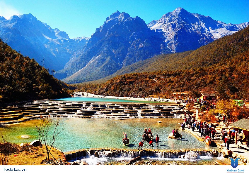 Ngọc Long Tuyết Sơn Hùng Vĩ Giữa Mùa Đông Hình ảnh 7