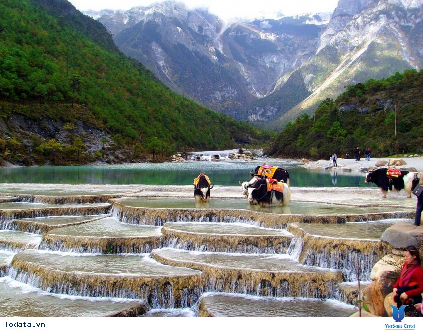 Ngọc Long Tuyết Sơn Hùng Vĩ Giữa Mùa Đông Hình ảnh 5