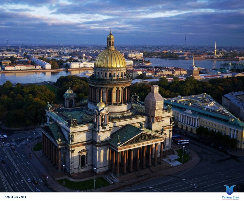 Nhà thờ Saint Isaac điểm du lịch không thể bỏ qua khi đến Nga Hình ảnh 3