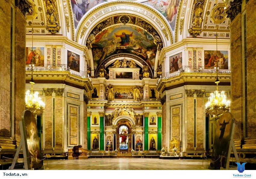 Nhà thờ Saint Isaac điểm du lịch không thể bỏ qua khi đến Nga Hình ảnh 4