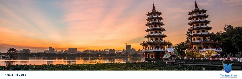 Nhật Nguyệt song tháp Hình ảnh 2