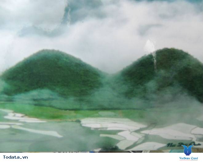 Núi Đôi Cô Tiên Trong Sương Sớm Hình ảnh 3