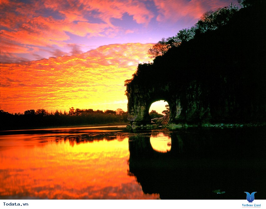 Núi Vòi Voi - Elephant Trunk Hill điểm thăm quan sinh thái Hình ảnh 3