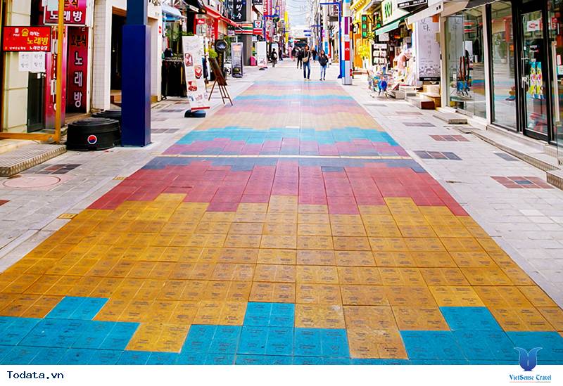 Sắc Màu Rực Rỡ Changwon Hình ảnh 1