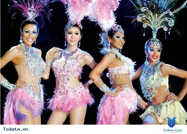 Tận mắt xem show chuyển giới Thái Lan với dàn vũ công bốc lửa Hình ảnh 3 Tận mắt xem show chuyển giới Thái Lan với dàn vũ công bốc lửa Hình ảnh 3