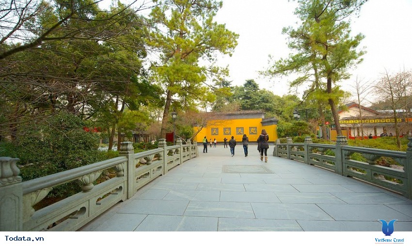 Tham Quan Chùa Linh Ẩn Tự Hình ảnh 1