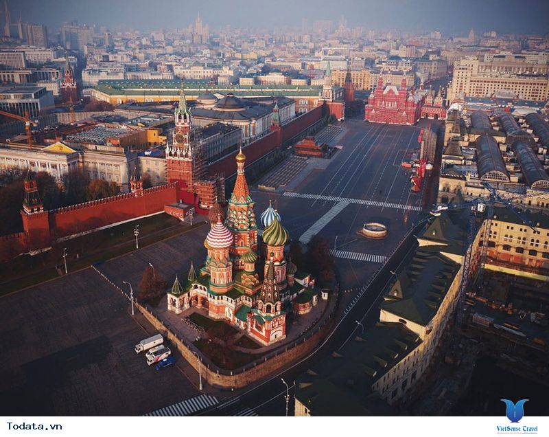 Tham quan Quảng trường Chiến thắng Hình ảnh 1