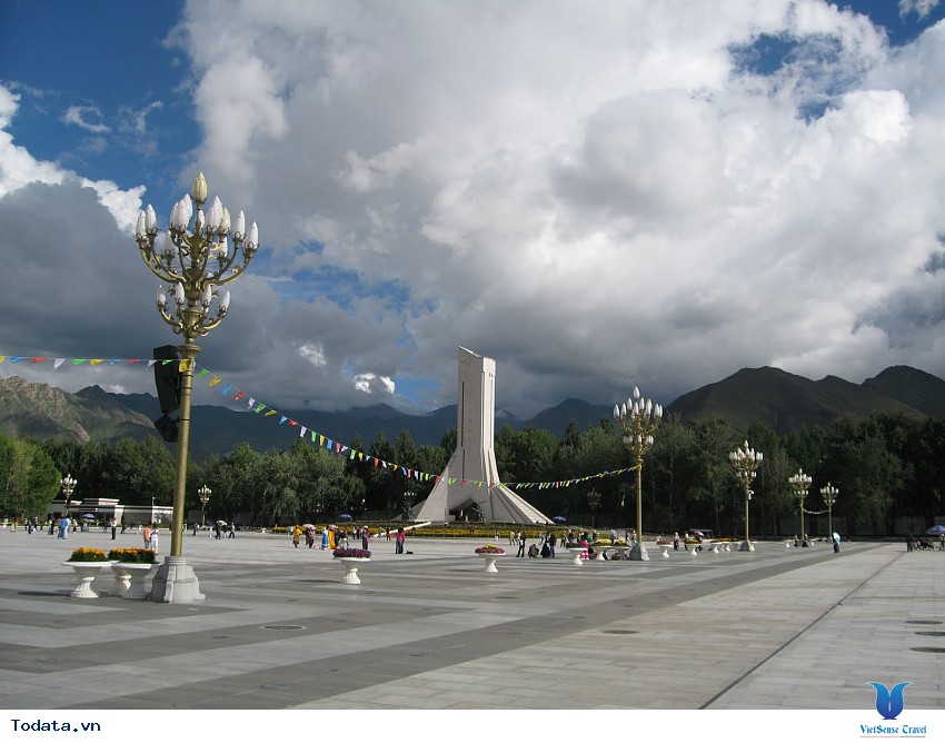 Thánh Địa Phật Giáo Trên Núi Nga Mi Hình ảnh 1