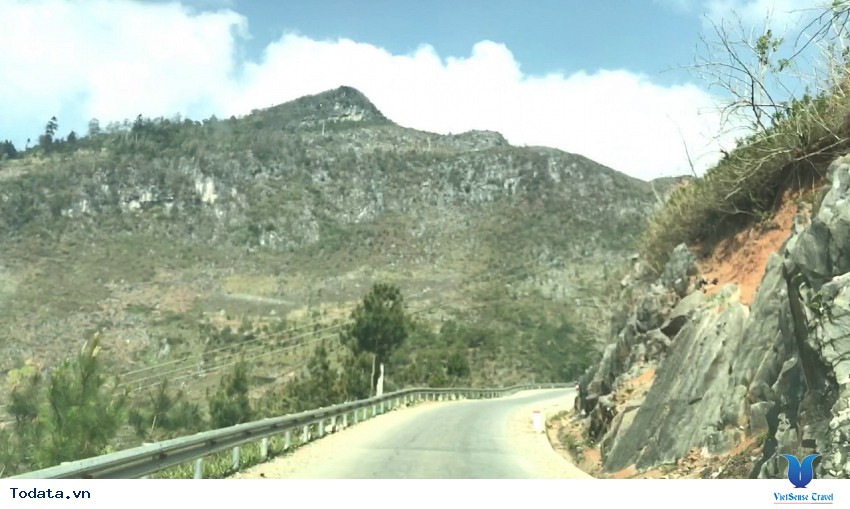 Thung lũng Sủng Là- nơi hoa nằm trong đá Hình ảnh 1