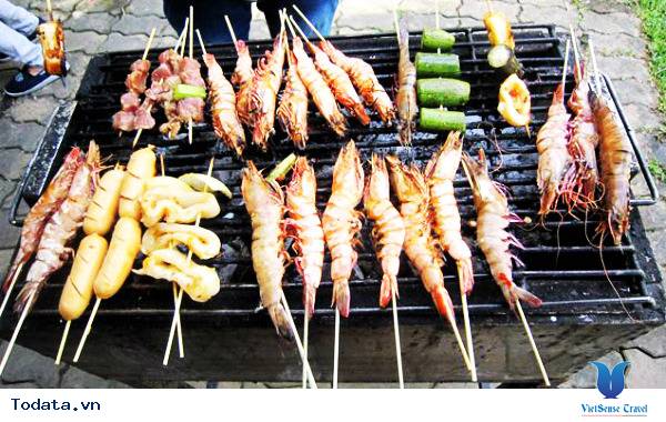 Tiệc Nướng BBQ Trên Bãi Biển Hình ảnh 2