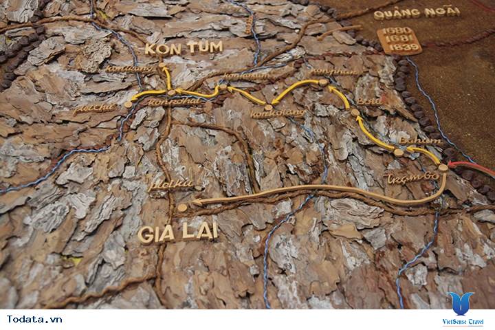 Tòa giám mục Kon Tum làm bằng gỗ quý độc nhất vô nhị tại Việt Nam Hình ảnh 2 Tòa giám mục Kon Tum làm bằng gỗ quý độc nhất vô nhị tại Việt Nam Hình ảnh 2