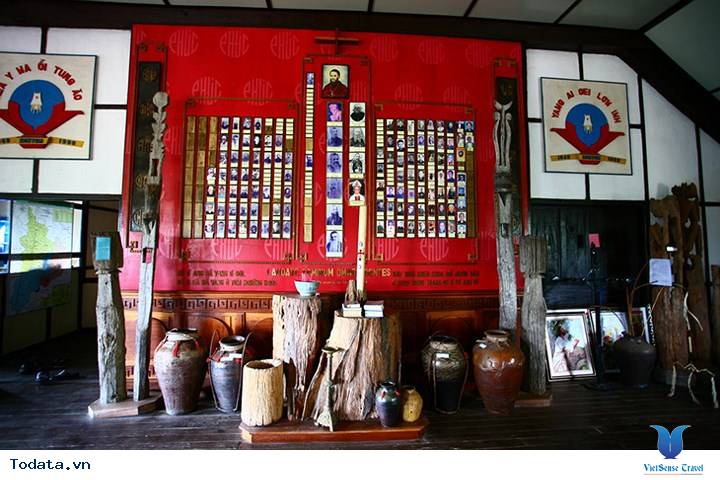 Tòa giám mục Kon Tum làm bằng gỗ quý độc nhất vô nhị tại Việt Nam Hình ảnh 5 Tòa giám mục Kon Tum làm bằng gỗ quý độc nhất vô nhị tại Việt Nam Hình ảnh 5