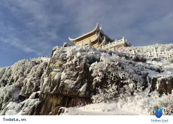 Tuyết Trắng Trên Đỉnh Nga Mi Hình ảnh 5