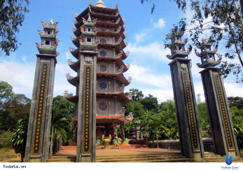 Vẻ đẹp hùng vĩ của chùa Thiên Ấn tại Lý Sơn Hình ảnh 3