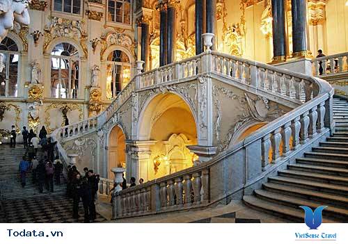 Vẻ đẹp lộng lẫy của Cung điện Mùa đông ở Nga Hình ảnh 1