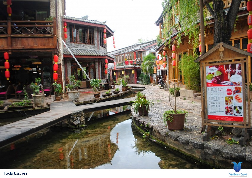 Vẻ Đẹp Tráng Lệ Của Thành Cổ Lệ Giang Hình ảnh 4 Vẻ Đẹp Tráng Lệ Của Thành Cổ Lệ Giang Hình ảnh 4