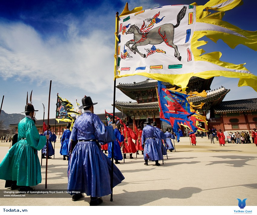 Vẻ Độc Đáo Của Cung điện Gyeongbok Giữa lòng Seoul Hình ảnh 4