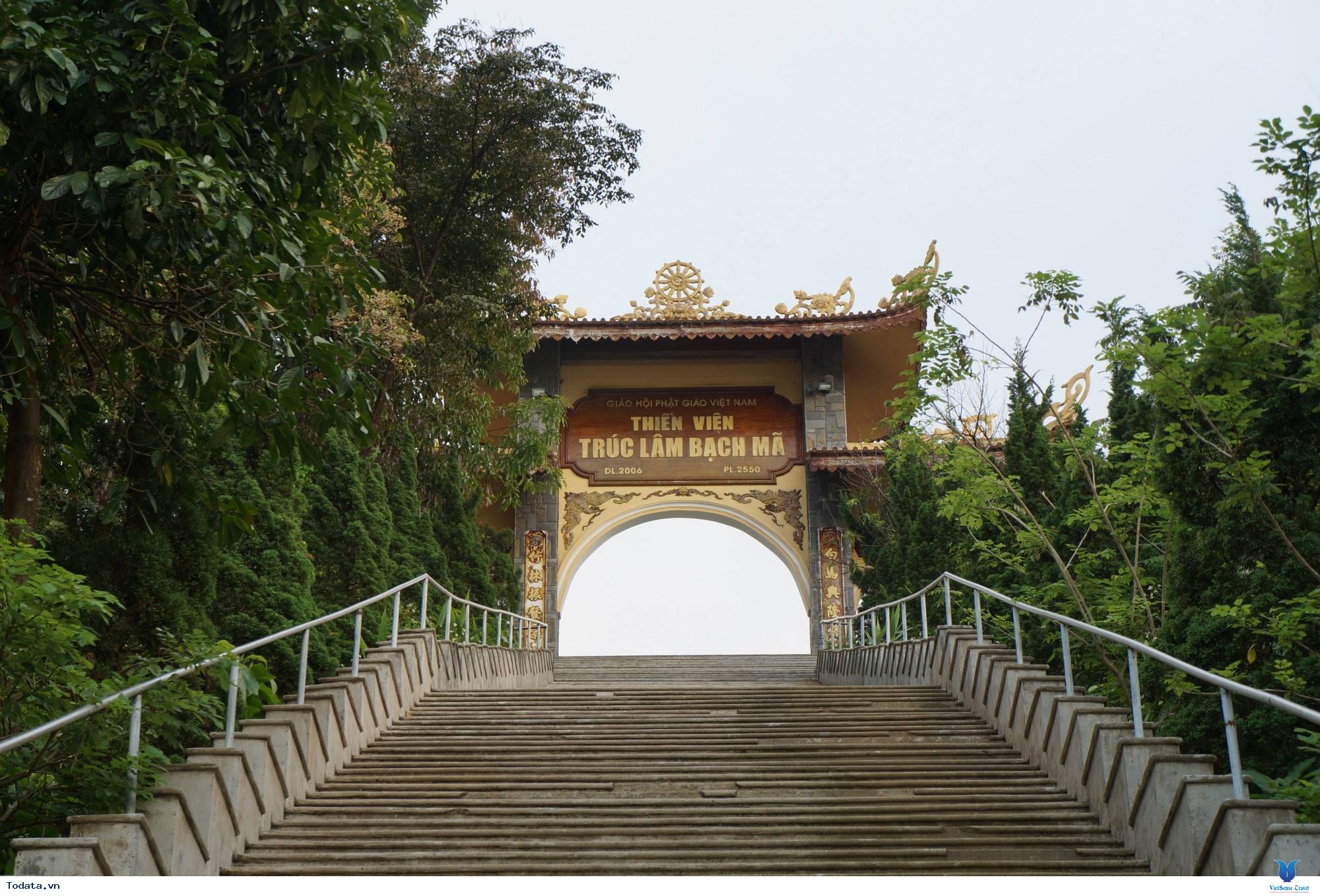 5 Địa Danh Không Thể Không Ghé Qua Khi Du Lịch Huế - Ảnh 8