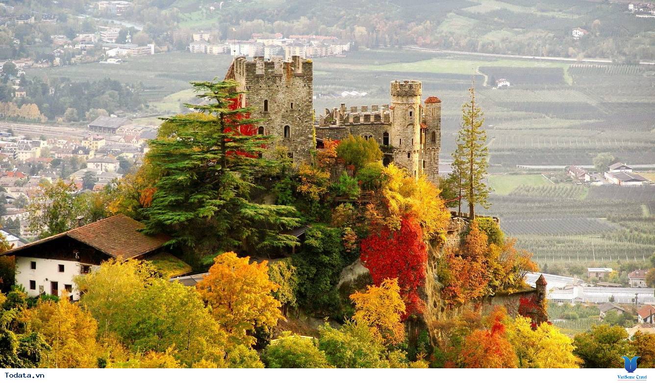 8 thành phố đẹp long lanh vào mùa thu ở Châu Âu - Ảnh 5