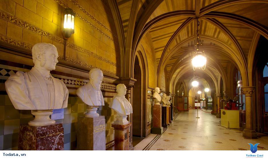 Ấn tượng khi tham quan tòa thị chính Manchester - Ảnh 4 Ấn tượng khi tham quan tòa thị chính Manchester - Ảnh 4