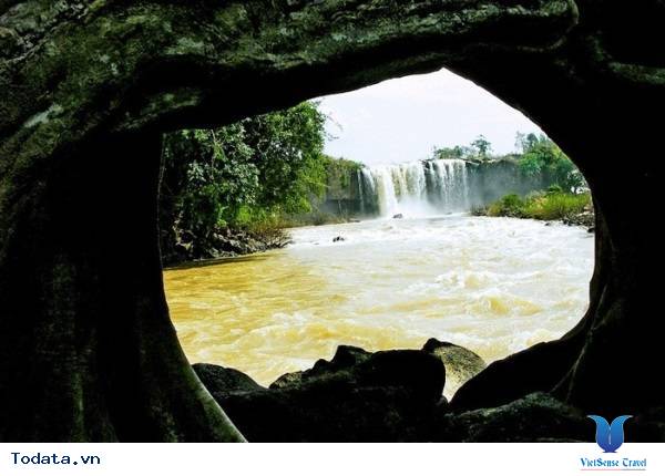 Bất Ngờ Với Hang Núi Lửa lớn Nhất Việt Nam - Ảnh 7