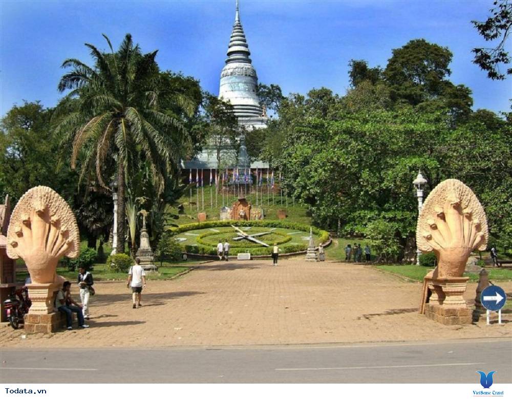 Campuchia nổi tiếng với Chùa Wat Phnom tuyệt đẹp - Ảnh 2 Campuchia nổi tiếng với Chùa Wat Phnom tuyệt đẹp - Ảnh 2