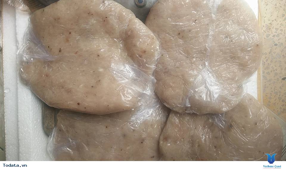 Chả cá đặc trưng thơm nức vị tỏi - Ảnh 1