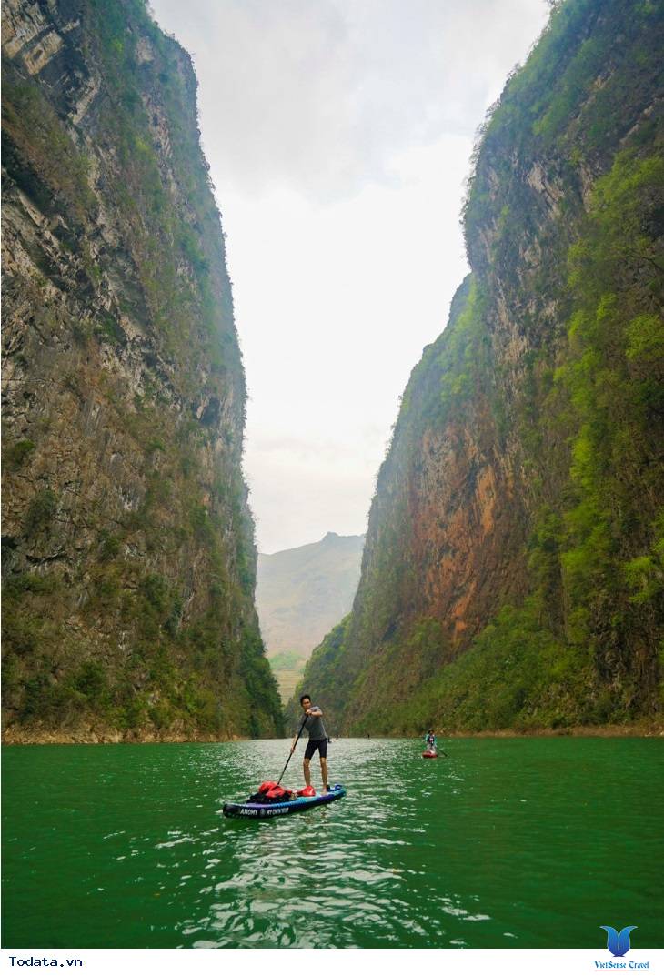 Chiêm ngưỡng vẻ đẹp hoang sơ của hẻm vực sâu nhất Đông Nam Á ở Hà Giang - Ảnh 6 Chiêm ngưỡng vẻ đẹp hoang sơ của hẻm vực sâu nhất Đông Nam Á ở Hà Giang - Ảnh 6