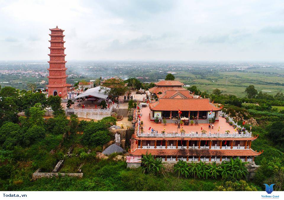 Chùa Tháp Tường Long, Nơi Rồng Vàng Hạ Thế - Ảnh 4 Chùa Tháp Tường Long, Nơi Rồng Vàng Hạ Thế - Ảnh 4