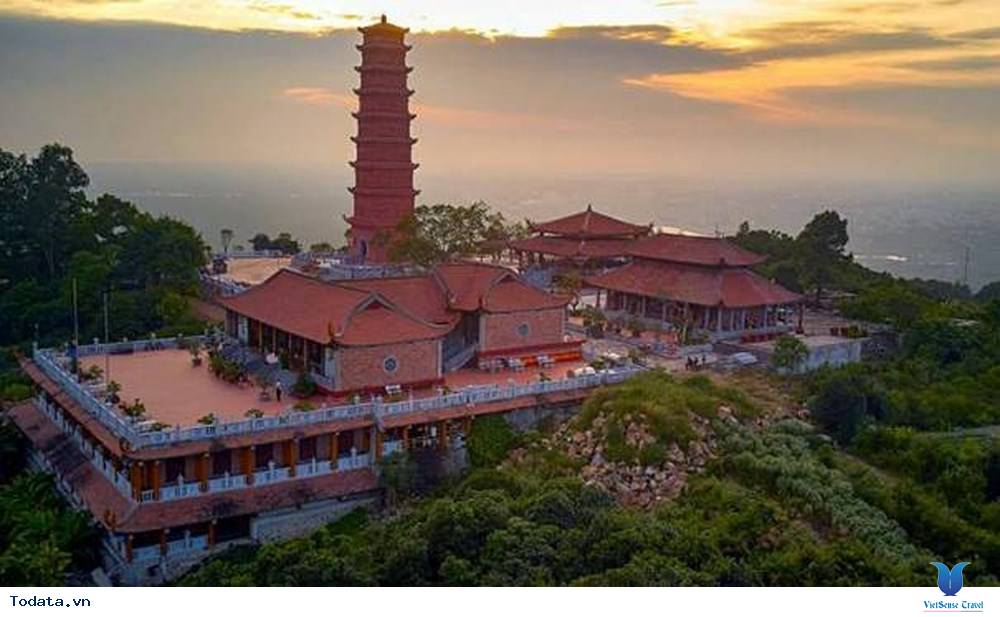 Chùa Tháp Tường Long, Nơi Rồng Vàng Hạ Thế - Ảnh 1 Chùa Tháp Tường Long, Nơi Rồng Vàng Hạ Thế - Ảnh 1