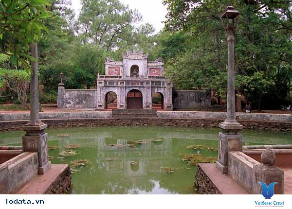 Chùa Từ Hiếu, ngôi cổ tự độc đáo bậc nhất xứ Huế - Ảnh 2 Chùa Từ Hiếu, ngôi cổ tự độc đáo bậc nhất xứ Huế - Ảnh 2