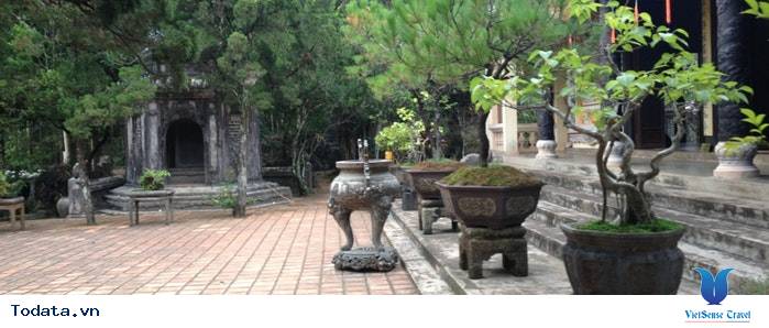 Chùa Từ Hiếu, ngôi cổ tự độc đáo bậc nhất xứ Huế - Ảnh 7 Chùa Từ Hiếu, ngôi cổ tự độc đáo bậc nhất xứ Huế - Ảnh 7