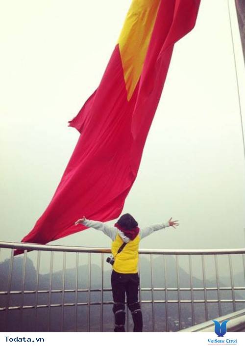 Chuyên Cô Gái 9x Băng Đèo Đêm Chinh Phục Cột Cờ Lũng Cú - Ảnh 3