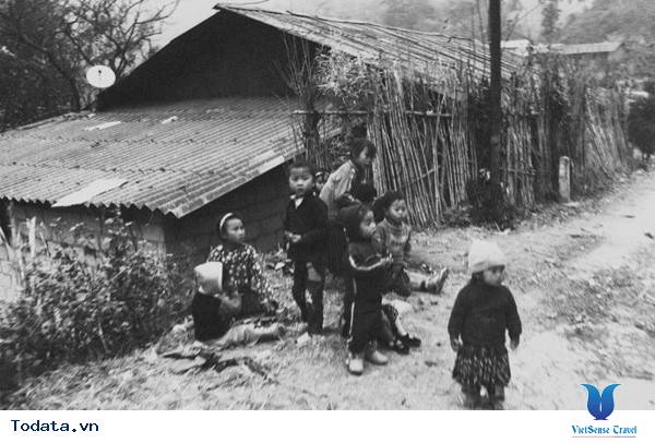 Chuyên Cô Gái 9x Băng Đèo Đêm Chinh Phục Cột Cờ Lũng Cú - Ảnh 2