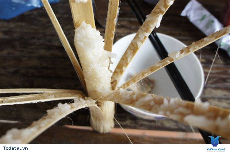 Có Một Nỗi Nhớ Mang Tên Cơm Lam Tây Bắc - Ảnh 2 Có Một Nỗi Nhớ Mang Tên Cơm Lam Tây Bắc - Ảnh 2