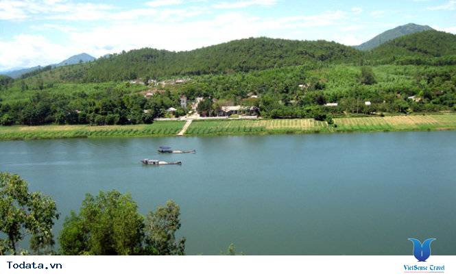 Có một sông Hương thơ mộng mềm mại của xứ Huế - Ảnh 3