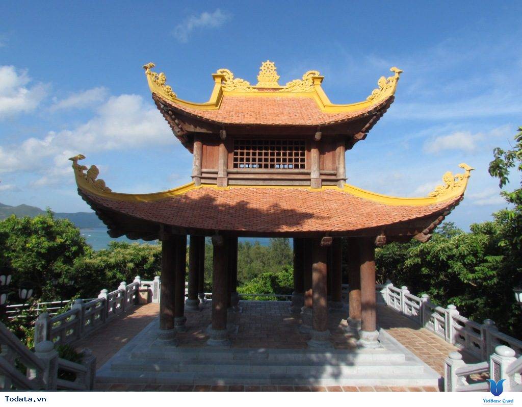 Côn đảo nổi tiếng về nhiều bãi biển hoang sơ mà bạn nên đến - Ảnh 3 Côn đảo nổi tiếng về nhiều bãi biển hoang sơ mà bạn nên đến - Ảnh 3