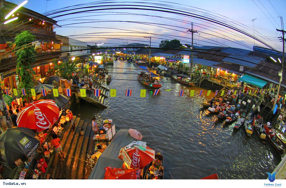 Cùng trải nghiệm chợ nổi Damnoen Saduak tại Thái Lan - Ảnh 3 Cùng trải nghiệm chợ nổi Damnoen Saduak tại Thái Lan - Ảnh 3