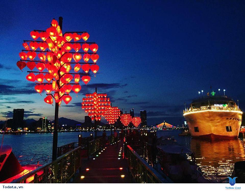 Dạo Bước Nơi Cầu Khóa Tình Yêu Ở Đà Nẵng - Ảnh 6