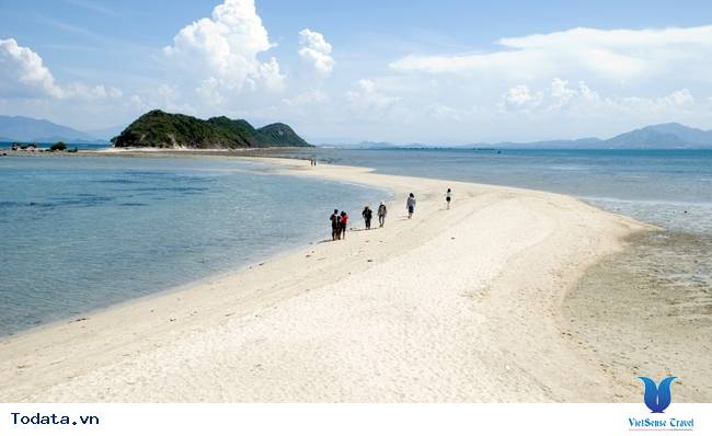 Đảo Điệp Sơn và “con đường xuyên biển” - Ảnh 1