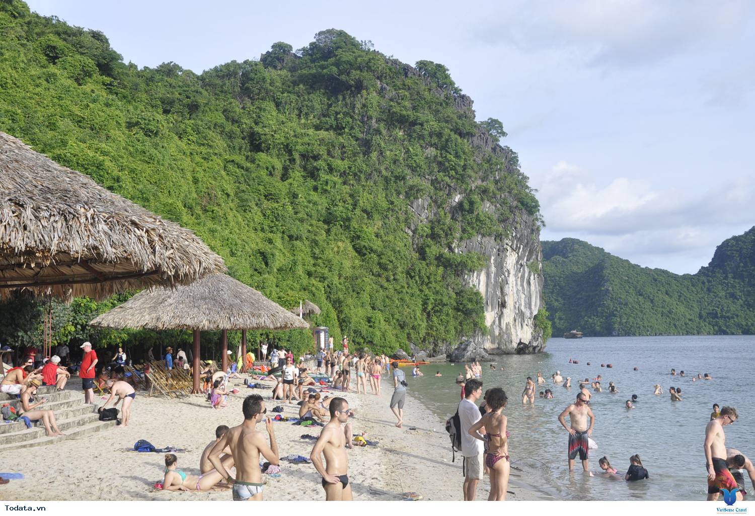 Đảo Ti Tốp, Niềm Tự Hào Của Quảng Ninh - Ảnh 10 Đảo Ti Tốp, Niềm Tự Hào Của Quảng Ninh - Ảnh 10