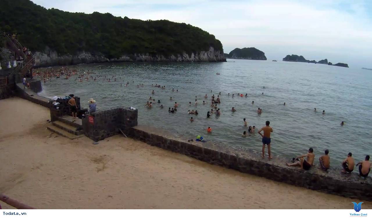 Đến Cát Bà Đắm Mình Trong Làn Nước Biển Ở Bãi Tắm Cát Cò 1-2-3 - Ảnh 8 Đến Cát Bà Đắm Mình Trong Làn Nước Biển Ở Bãi Tắm Cát Cò 1-2-3 - Ảnh 8