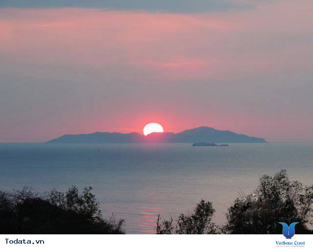 Đến Nha Trang Săn Đón Ánh Bình Minh Tuyệt Đẹp Trên Biển - Ảnh 16
