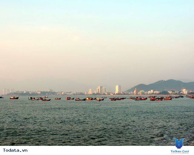 Đến Nha Trang Săn Đón Ánh Bình Minh Tuyệt Đẹp Trên Biển - Ảnh 17
