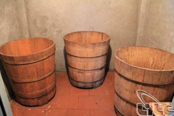 Đến Tả Phìn tham quan làng dệt thổ cẩm và tắm lá thuốc của đồng bào địa phương - Ảnh 3