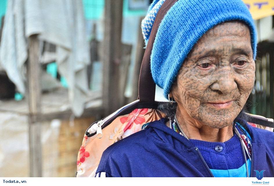 Đỉnh Núi Victoria, nơi phụ nữ càng xăm mình nhiều càng đẹp - Ảnh 2